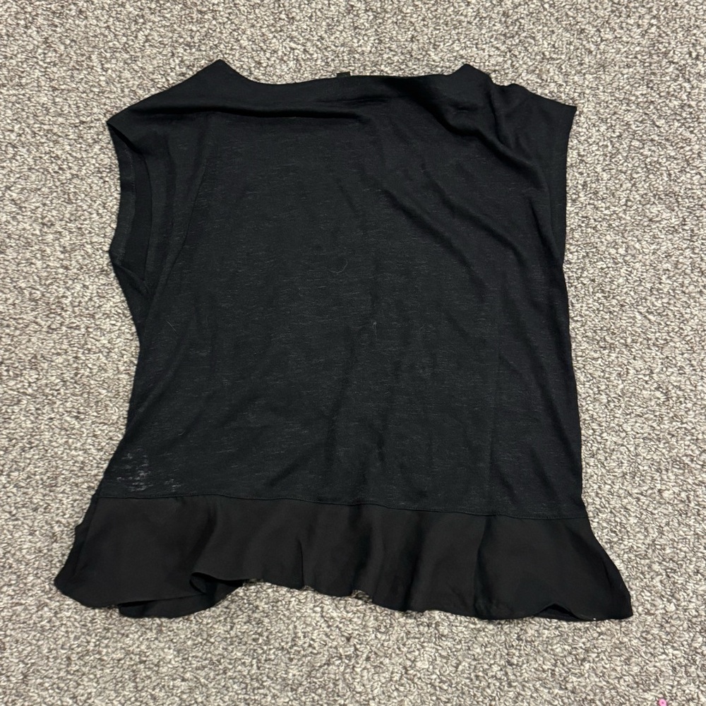 Banana Republic Black Sleeveless Knit Top with Subtle Texture - Picture 5 of 5